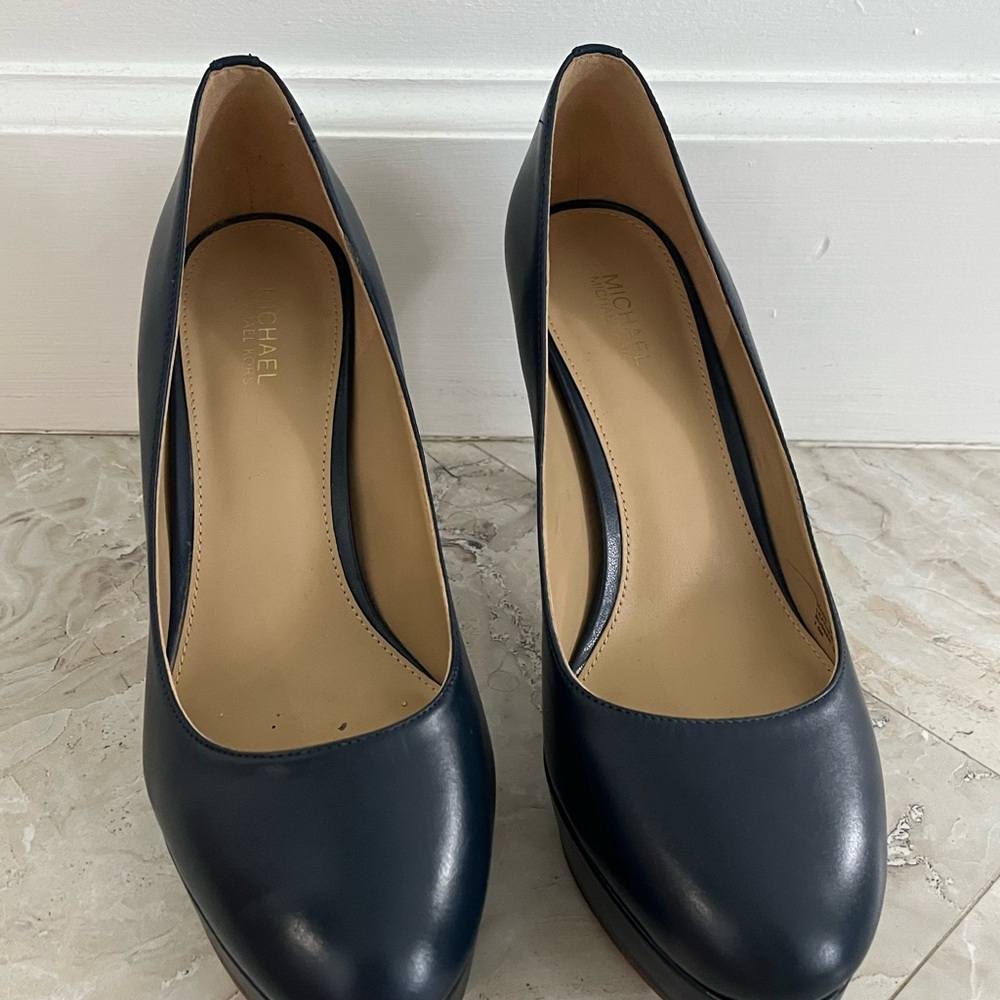 Michael Kors Blue Classic Leather Heels